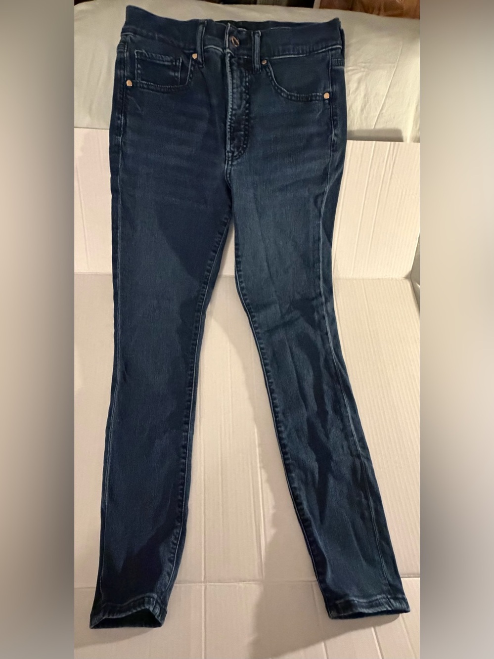 Express Women's Dark Indigo Straight Leg Jeans
